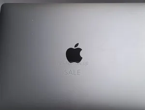 New Laptop Apple MacBook Pro 2021 M1 8GB Apple M1 SSD 256GB