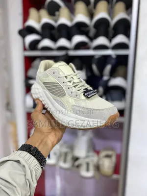 Sketchers Monster Evo