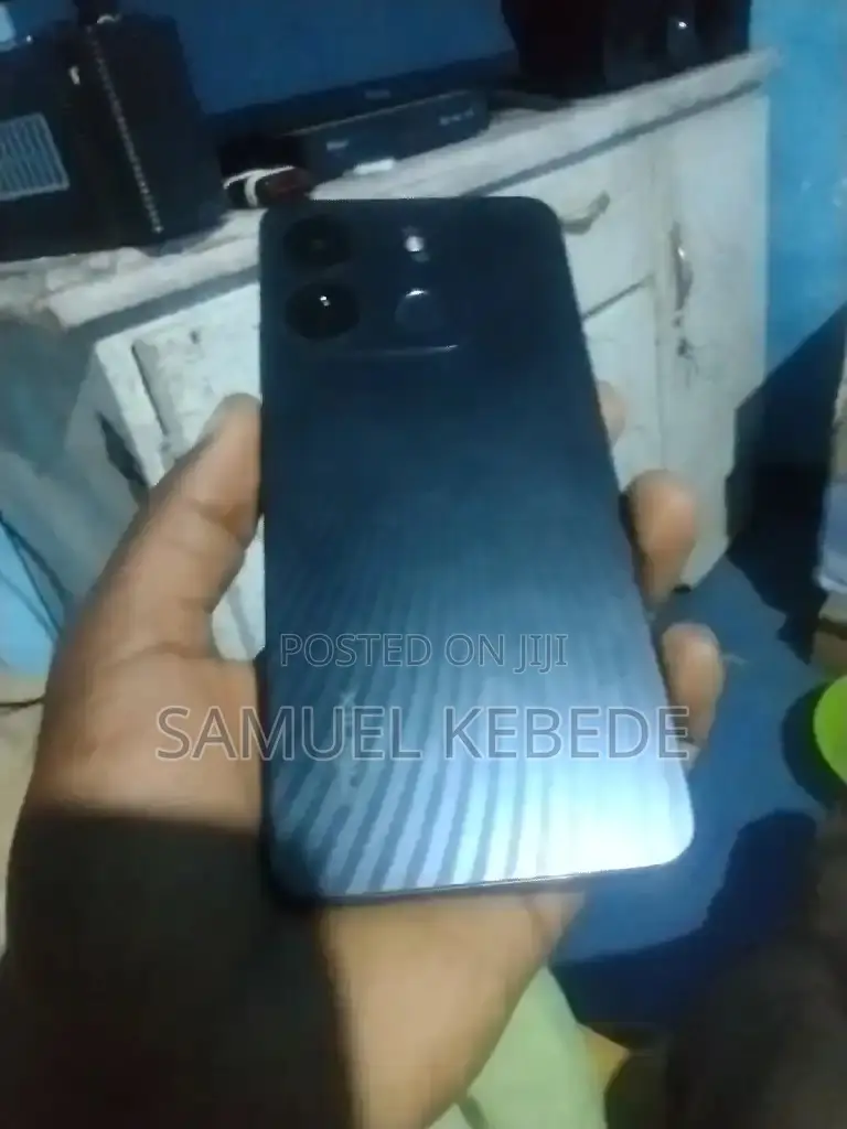 Infinix Smart 7 HD 64 GB Black