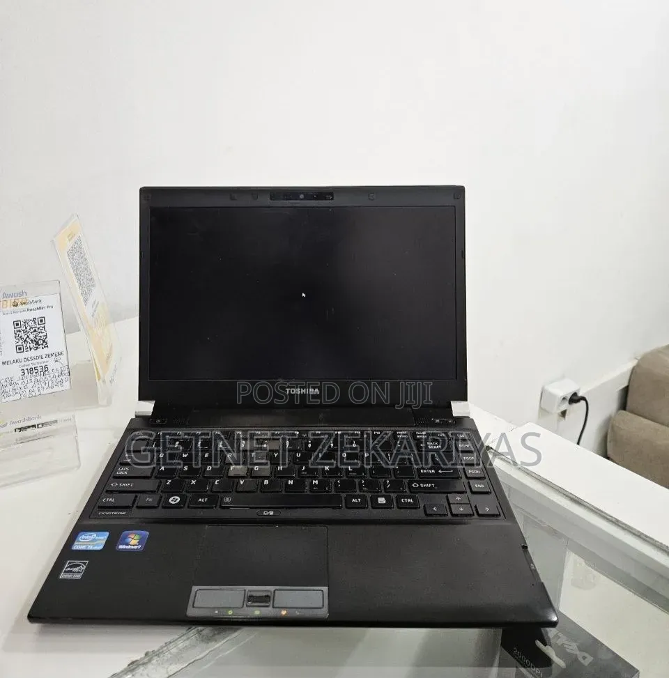 New Laptop Toshiba Portege A30 6GB Intel Core i5 HDD 750GB