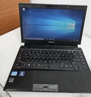 New Laptop Toshiba 6GB Intel Core i5 HDD 750GB