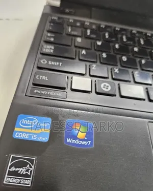 New Laptop Toshiba 6GB Intel Core i5 HDD 750GB