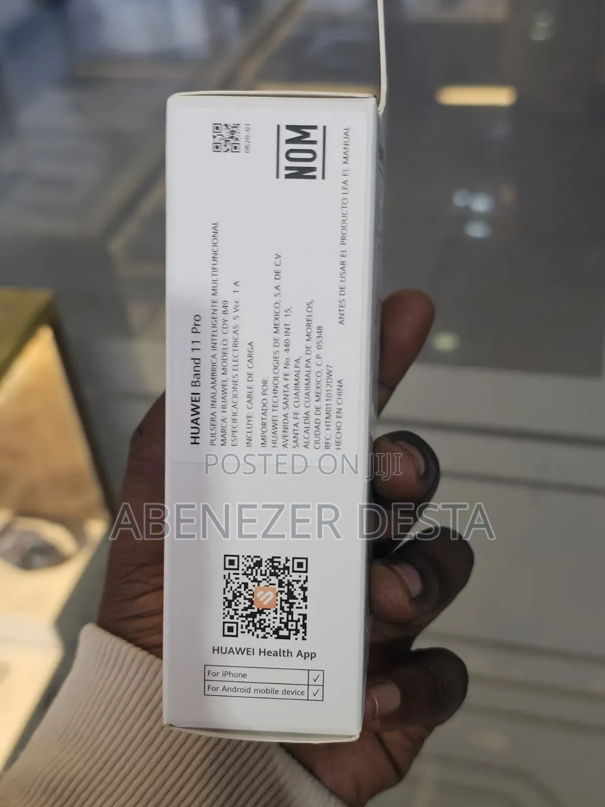Huawei Band 11 Pro, an Ultra-Slim Fitness and Smart Tracker