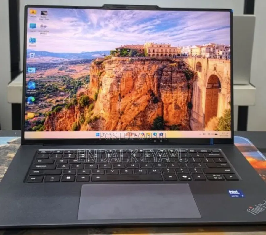 New Laptop Lenovo ThinkPad 2 32GB Intel Core Ultra 7 SSD 1T