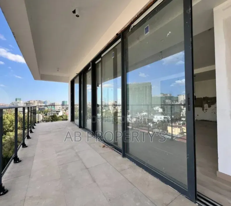 3bdrm Apartment in Ab Property'S, Bole for sale