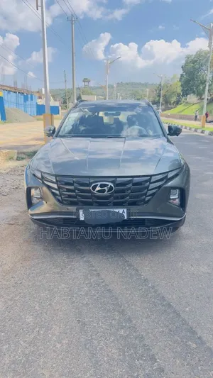 Hyundai Tucson 2021 White