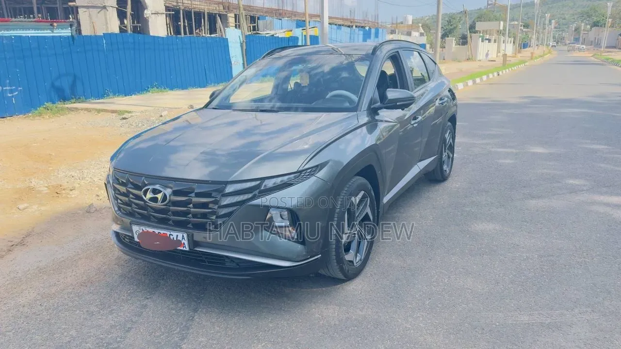 Hyundai Tucson 2021 White