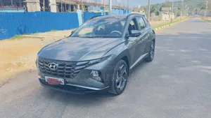 Hyundai Tucson 2021 White