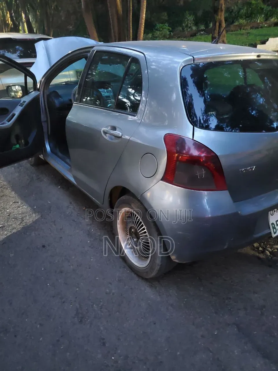 Toyota Yaris 1.0 2006 Silver