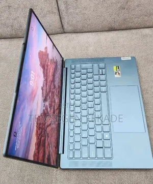 New Laptop Lenovo Yoga Slim 7 32GB AMD Ryzen 7 SSD 512GB