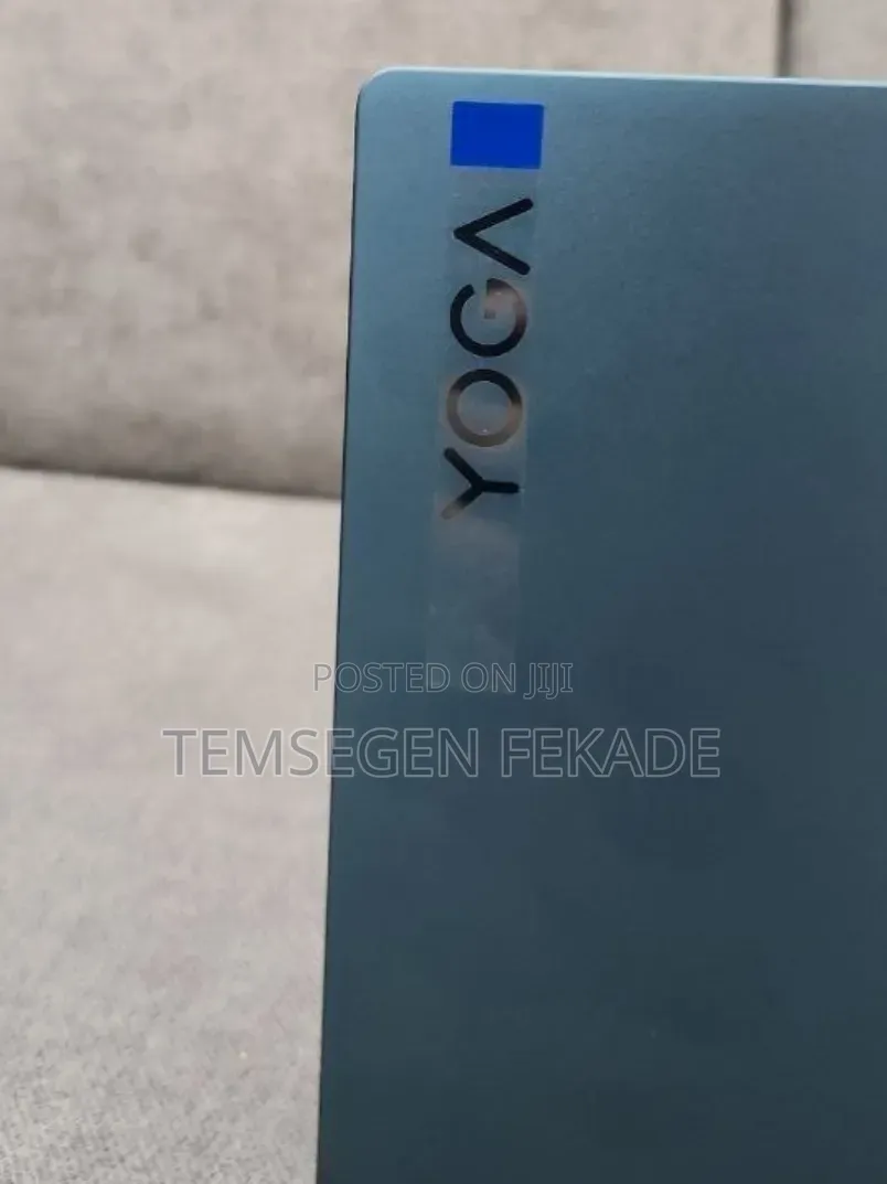 New Laptop Lenovo Yoga Slim 7 32GB AMD Ryzen 7 SSD 512GB