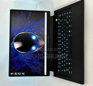 New Laptop Alienware X15 r2 32GB Intel Core i9 SSD 1T