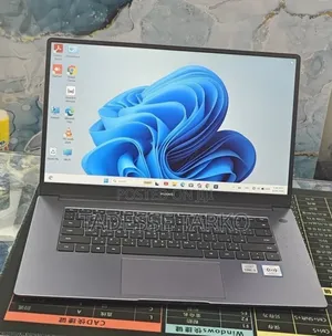 New Laptop Huawei 8GB Intel Core i3 SSD 256GB