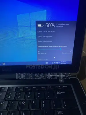 Laptop Dell Latitude E6330 8GB Intel Core i7 HDD+SSD 640GB
