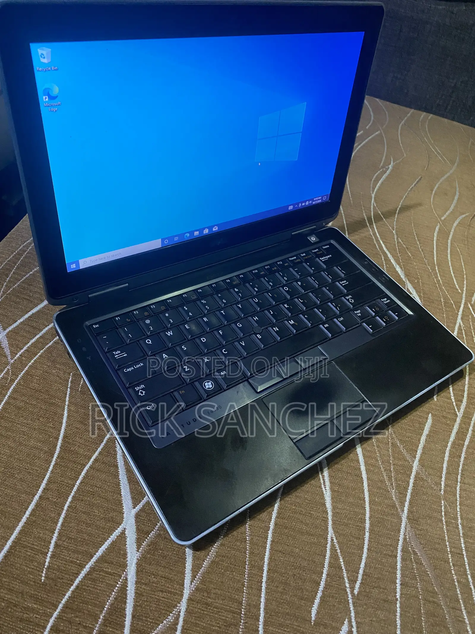 Laptop Dell Latitude E6330 8GB Intel Core i7 HDD+SSD 640GB