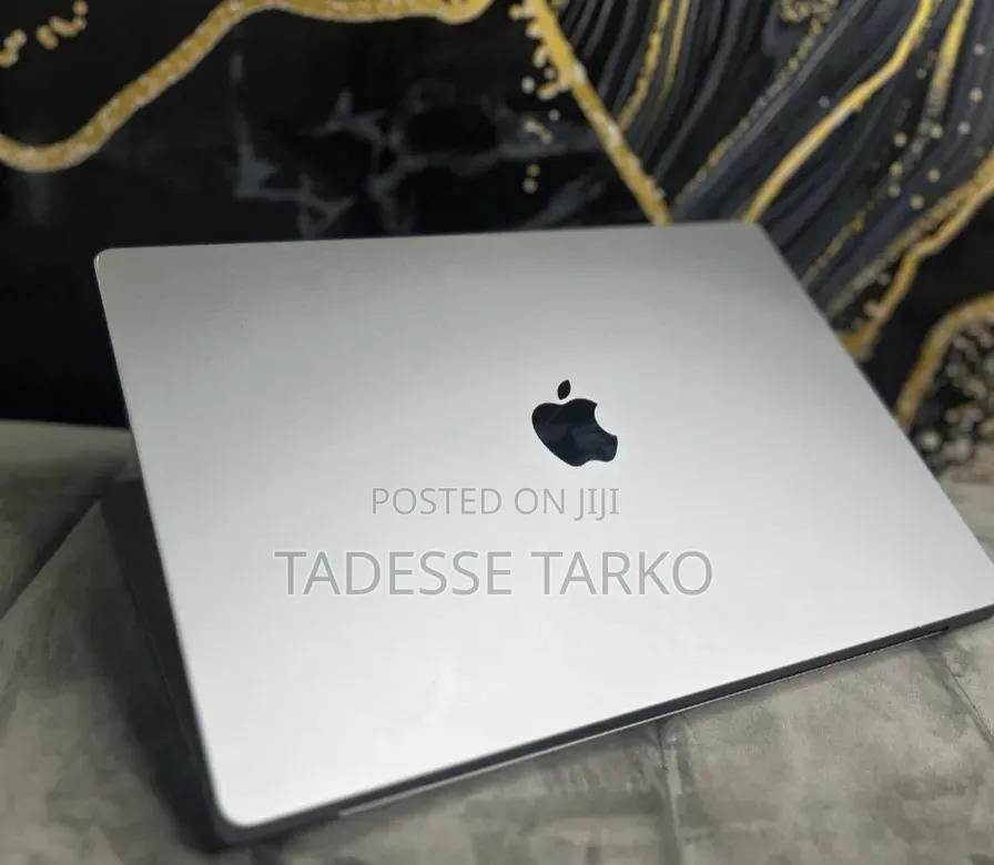 New Laptop Apple MacBook Pro 2021 M1 16GB Apple M1 Pro SSD 512GB