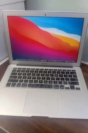 New Laptop Apple MacBook Air 2017 8GB SSD 128GB