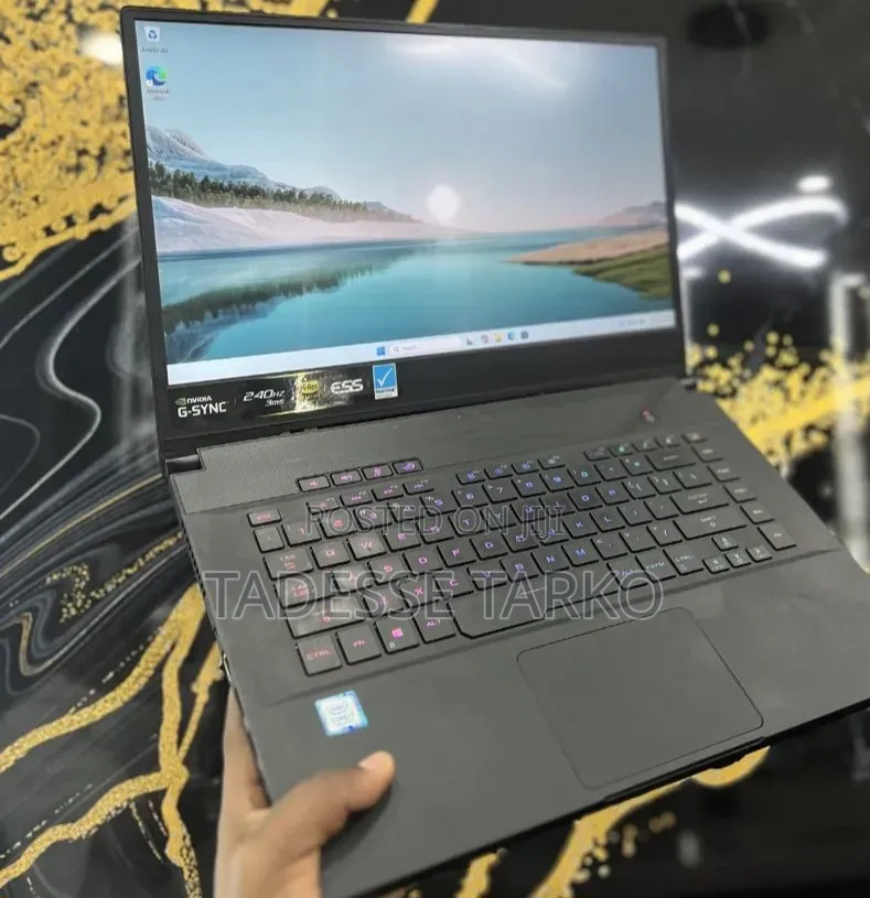 New Laptop Asus ROG Zephyrus G15 16GB Intel Core i7 SSD 1T