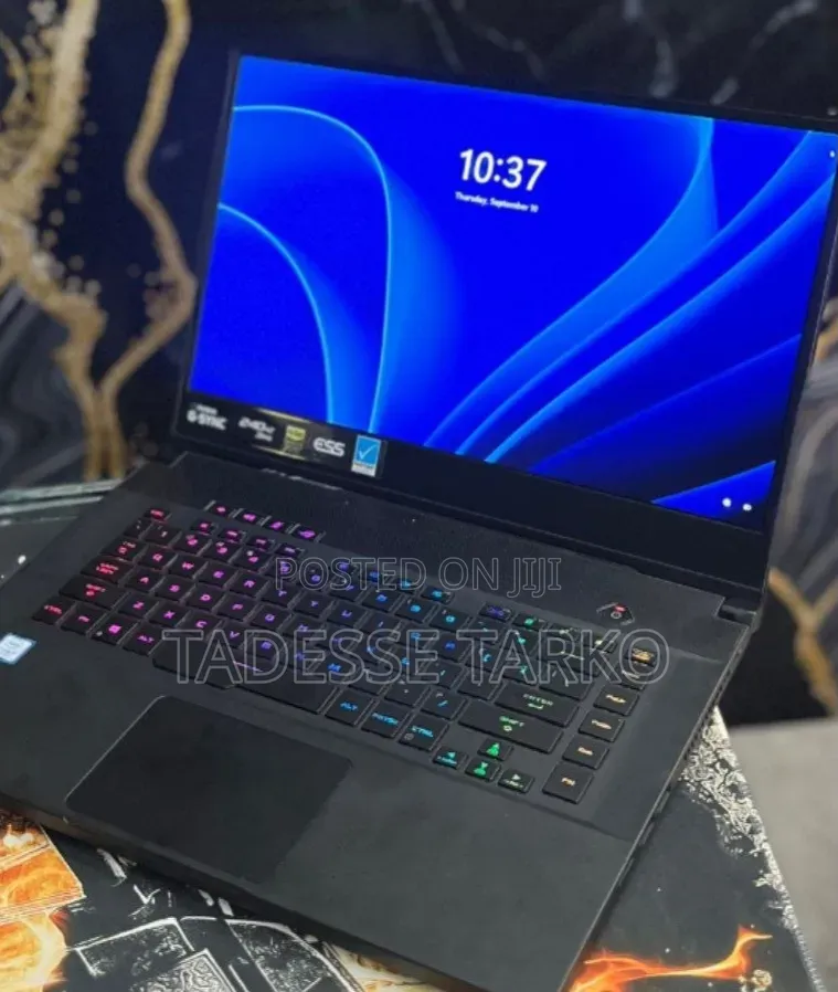 New Laptop Asus ROG Zephyrus G15 16GB Intel Core i7 SSD 1T
