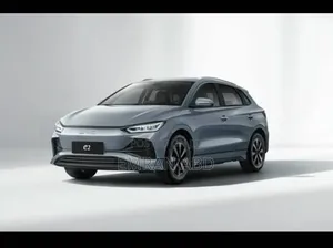 New BYD E2 43 kWh 94 hp FWD 2025 Silver