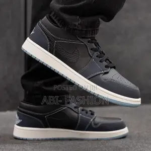 Nike Air Jordan 1 Low SE Black Dark Obsidian Navy Blue New Arriva