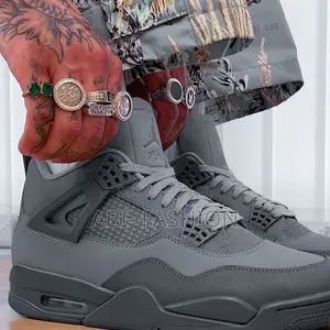 Air Jordan 4 Retro SE Wet Cement New Arrival