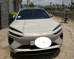 BYD Sealion 06 DM-i 2026 Gold