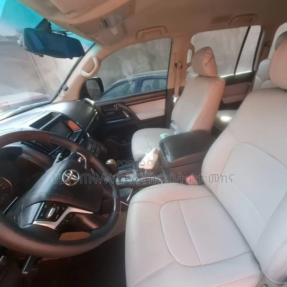 Toyota Land Cruiser 2008 Matt Black
