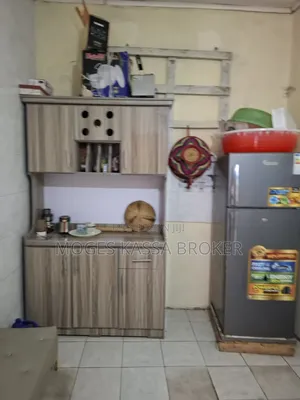 3bdrm Villa in ቦሌ ቡልቡላ 93 ማዞርያ ምርጥ, Yeka for sale