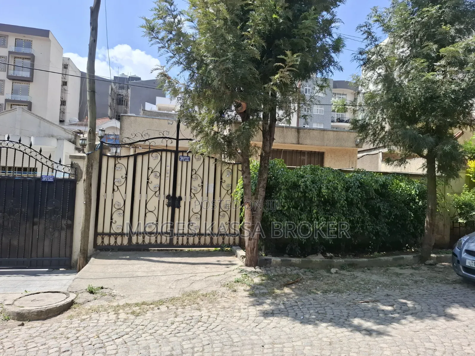 3bdrm Villa in ቦሌ ቡልቡላ 93 ማዞርያ ምርጥ, Yeka for sale