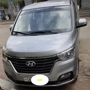 Hyundai Starex 2021 Silver