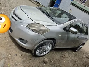 Toyota Yaris 2006 Silver
