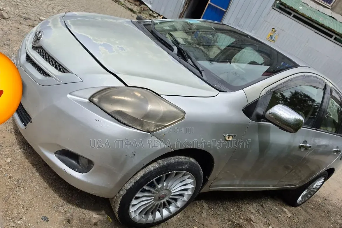 Toyota Yaris 2006 Silver