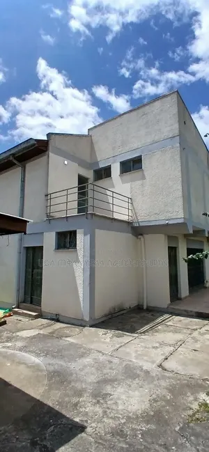 Furnished 6bdrm House in Ayat Area Best, Yeka for sale