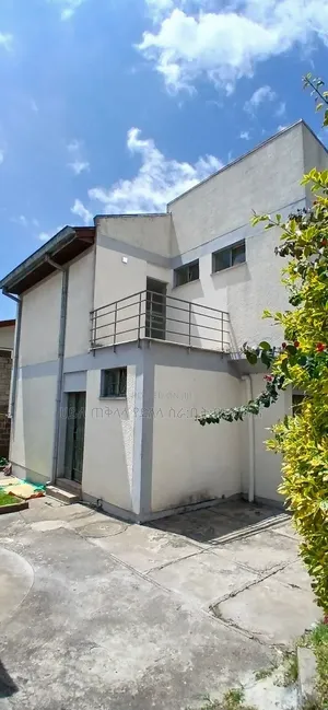 Furnished 6bdrm House in Ayat Area Best, Yeka for sale