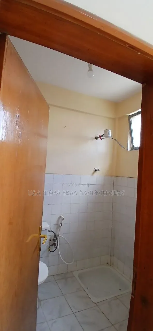 Furnished 6bdrm House in Ayat Area Best, Yeka for sale