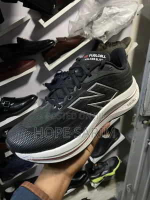 New Balance FuelCell Walker Elite (ሰፊ/Wide)