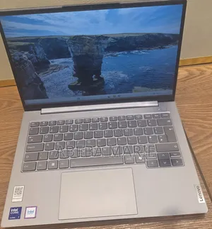 New Laptop Lenovo Thinkbook 14 16GB Intel Core Ultra 7 SSD 512GB