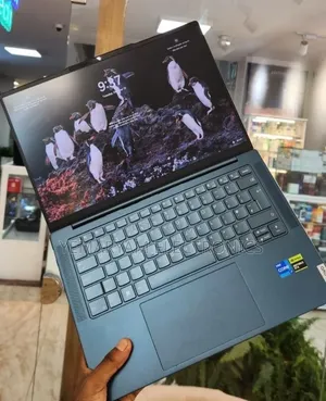 New Laptop Lenovo Yoga 7i 32GB Intel Core i7 SSD 1T