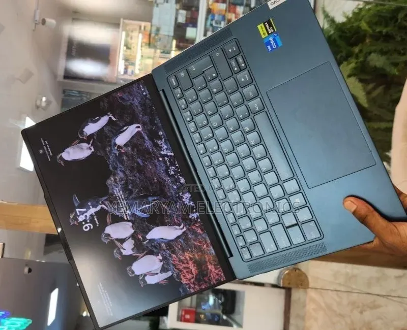New Laptop Lenovo Yoga 7i 32GB Intel Core i7 SSD 1T