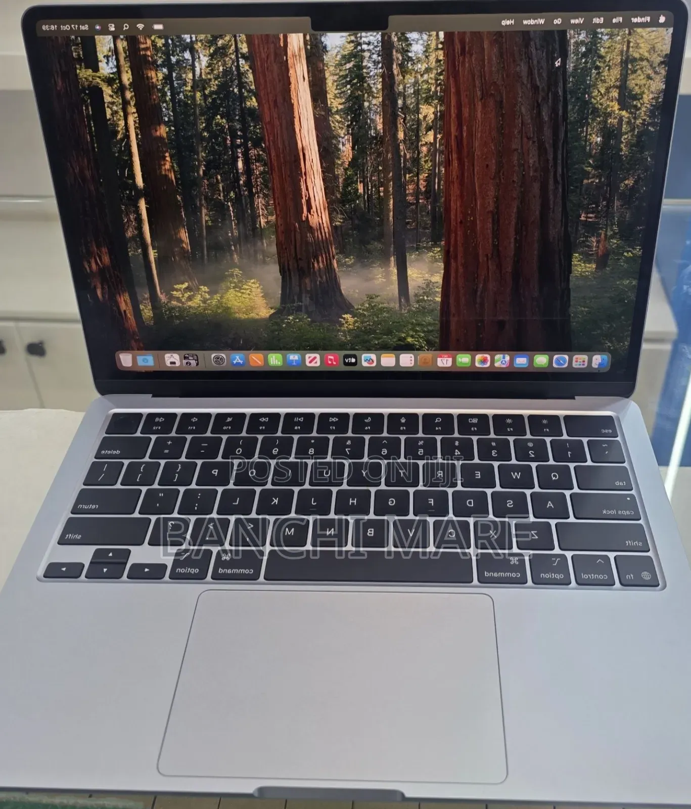 New Laptop Apple MacBook Air 2025 M4 16GB Apple M4 SSD 512GB