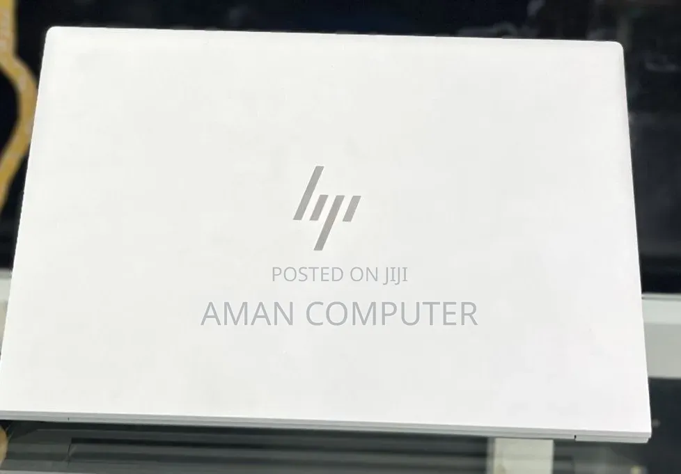 New Laptop HP EliteBook 830 G8 16GB Intel Core i7 SSD 512GB