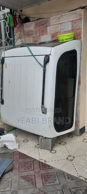 Carry Boy for Pick Up