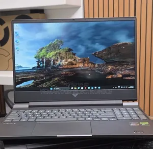 New Laptop HP Pavilion 15 16GB AMD Ryzen 7 SSD 512GB