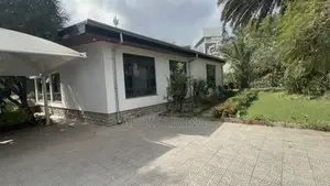 Furnished 6bdrm Villa in Bole for rent