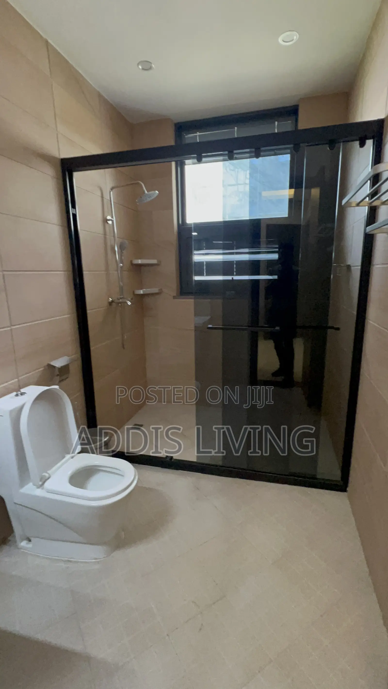 Furnished 6bdrm Villa in Bole for rent
