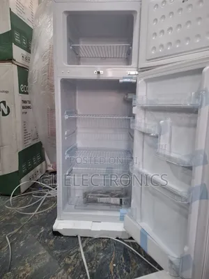 West Box Refergrator 300l