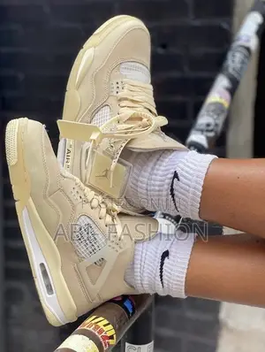 Air Jordan 4 Off-White | New Arrival