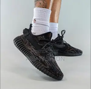 Adidas Yeezy Boost 350 V2 MX Rock | New Arrival