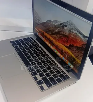 New Laptop Apple MacBook Pro 2013 8GB Intel Core i5 SSD 256GB